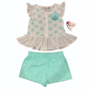 NWT 2-piece Speechless top & shorts set size 5